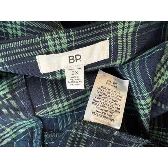 NEW BP. NORDSTROM Women's Navy- Green Coco Plaid Mini Pleated Skirt Plus Size 2X - Picture 6 of 7
